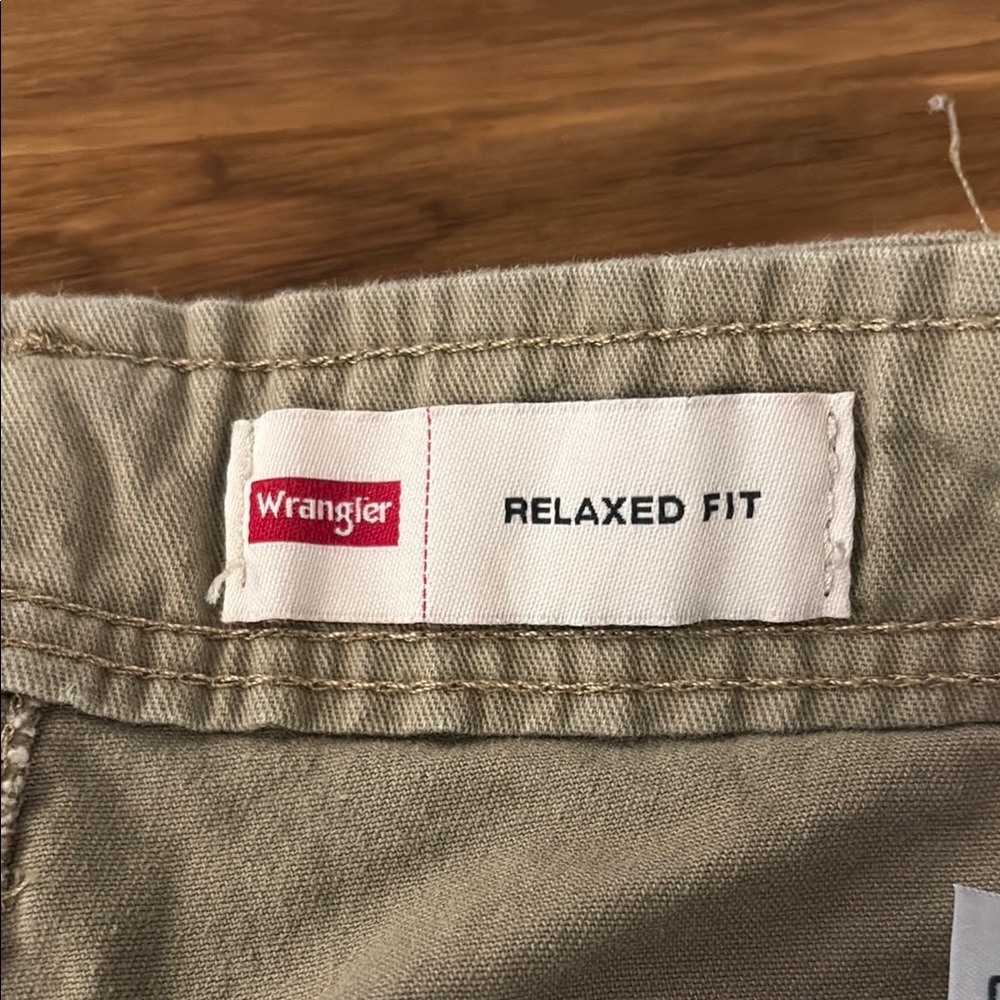 Men's Tan Cargo Pants - Picture 2 of 4